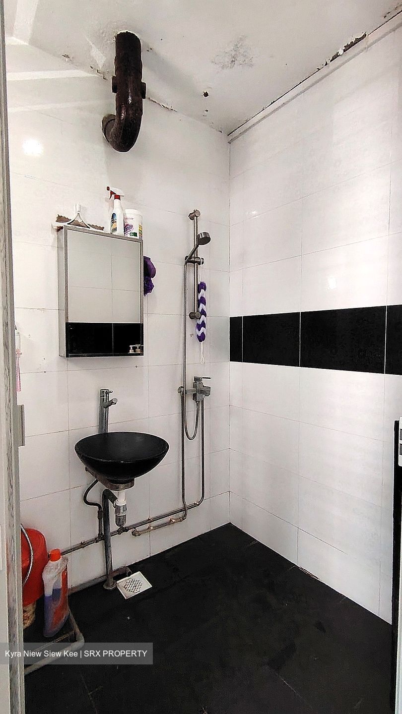 Blk 813 Jurong West Street 81 (Jurong West), HDB 4 Rooms #531078771